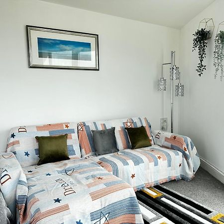 Stunning Ocean & City View Apt Swansea Exteriör bild