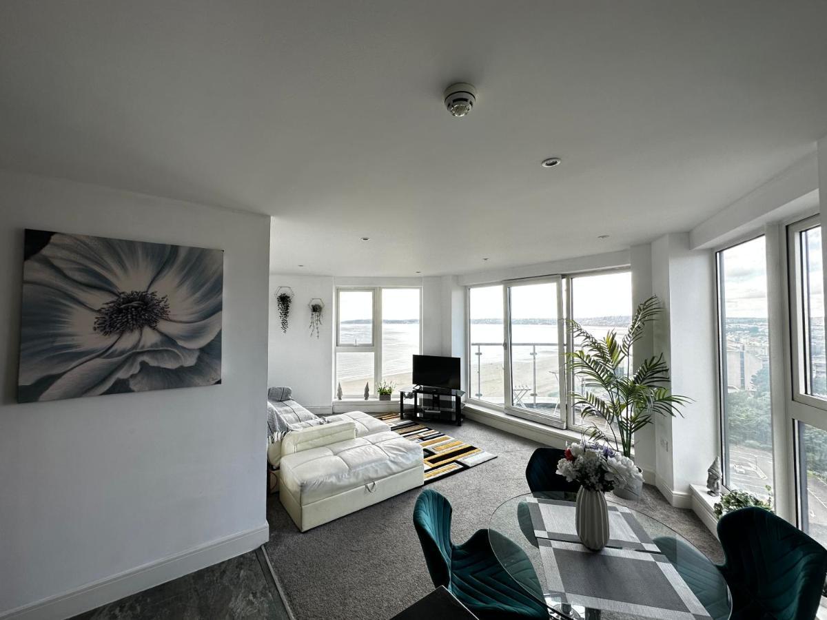 Stunning Ocean & City View Apt Swansea Exteriör bild