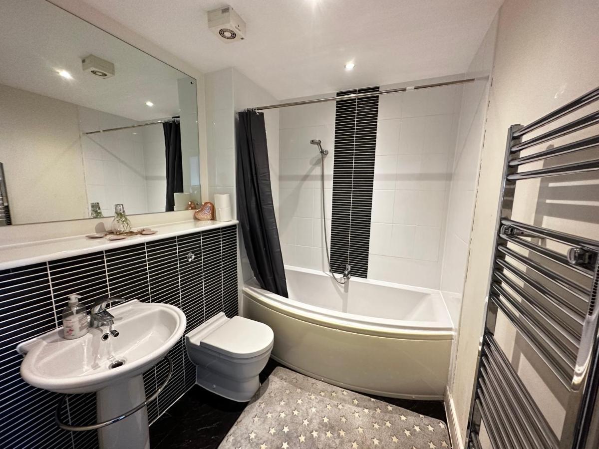 Stunning Ocean & City View Apt Swansea Exteriör bild