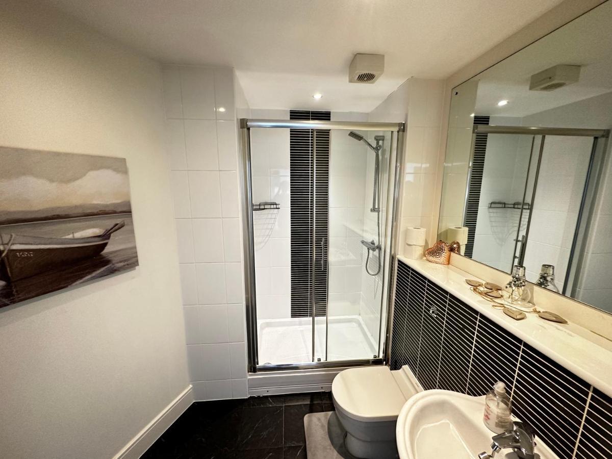 Stunning Ocean & City View Apt Swansea Exteriör bild